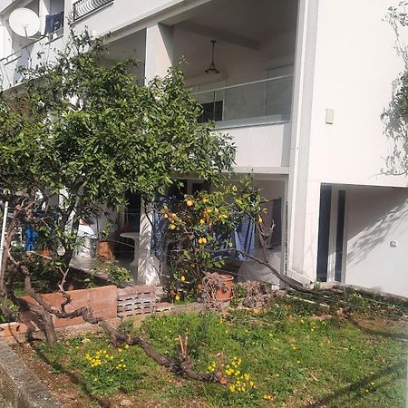 Apartman Lea Tučepi Екстериор снимка