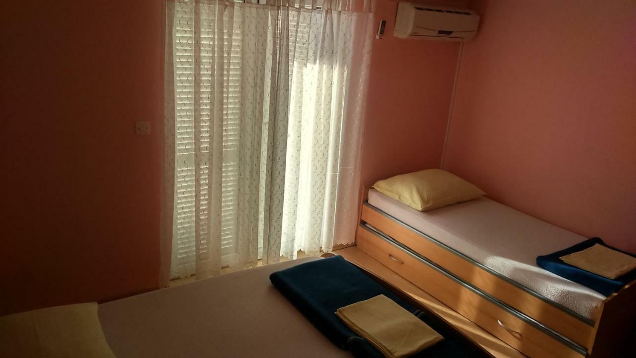 Apartman Lea Tučepi Екстериор снимка